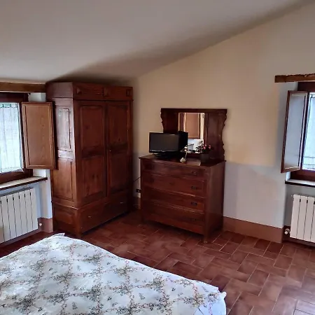 Santa Maria Farm stay San Venanzo